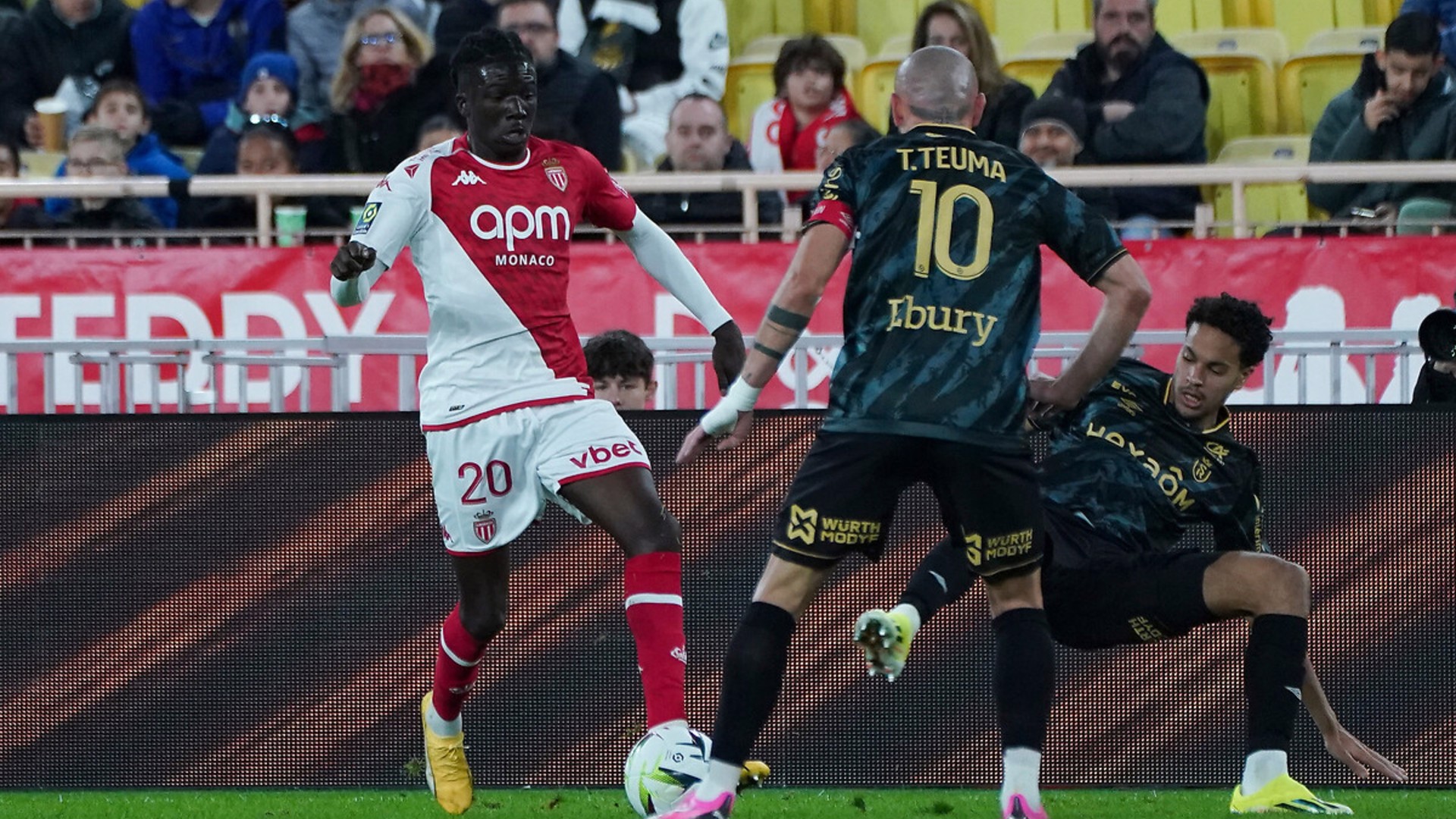 Ouattara, Beşiktaş için İstanbul'da