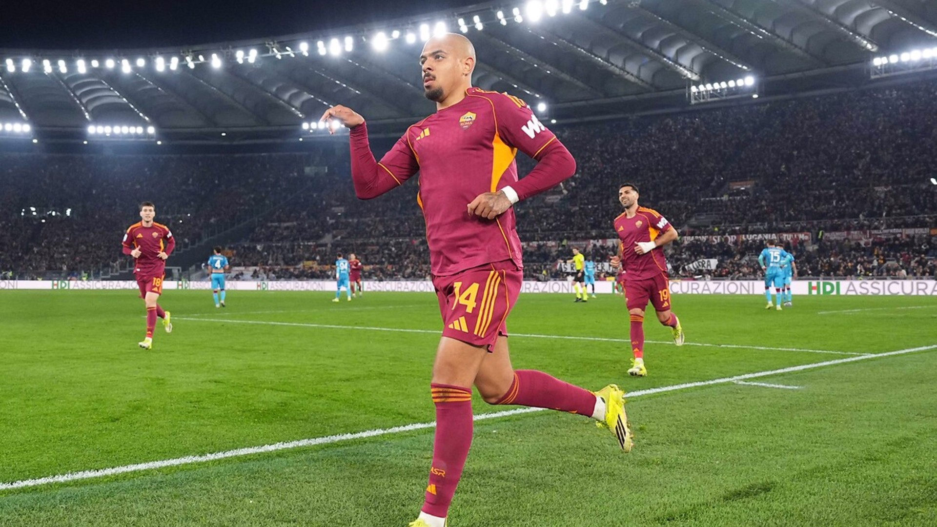Roma son dakikalarda penaltıyla kazandı