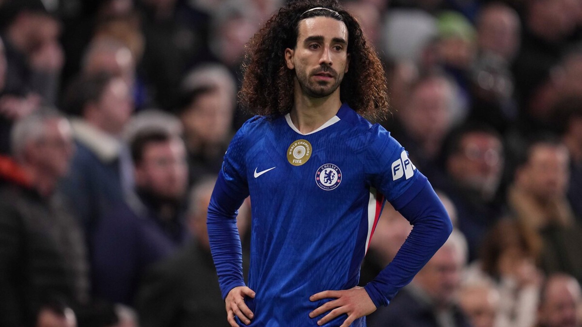 Barcelona ve Real Madrid, Cucurella'yı istiyor