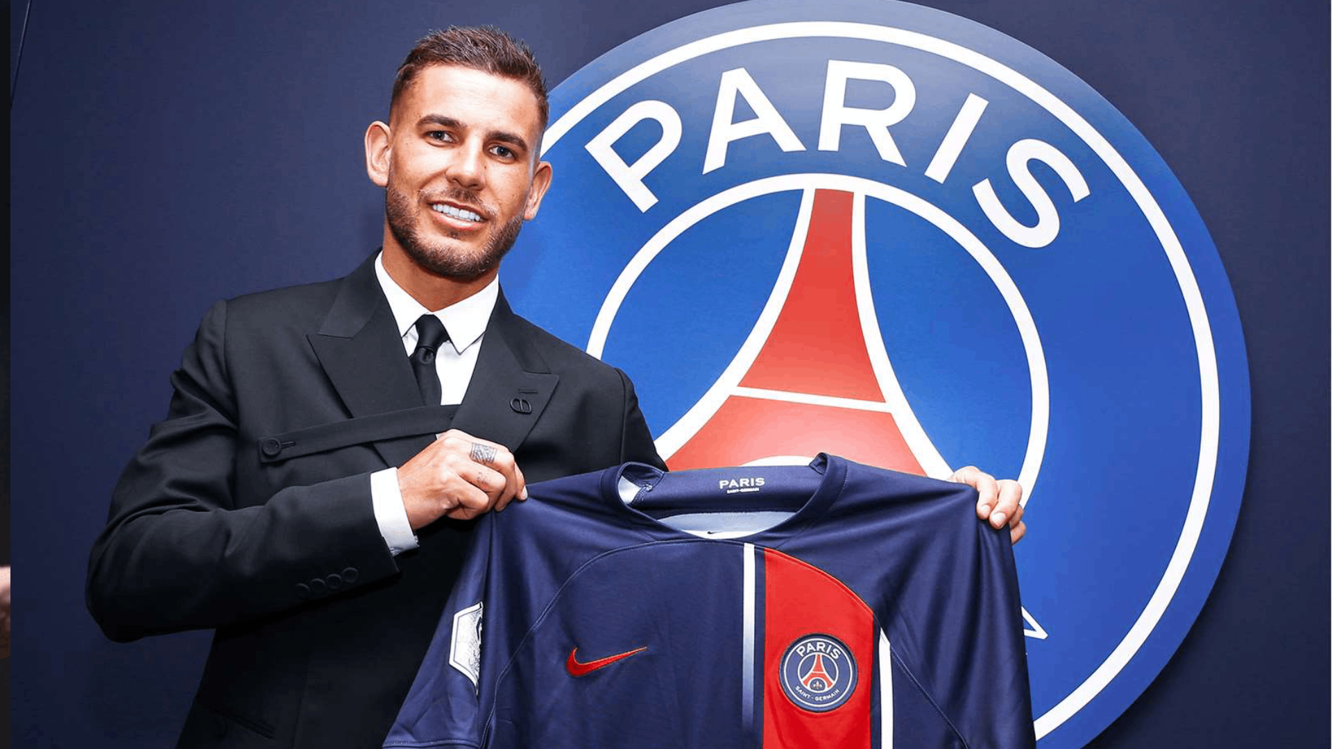 Lucas Hernandez signe au PSG