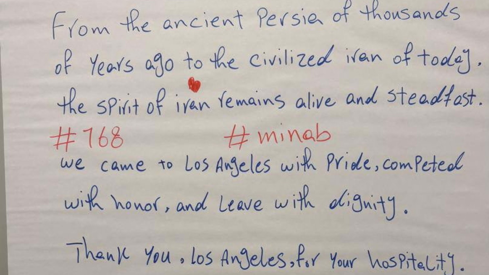 L'Iran laisse un mot de remerciement manuscrit dans les vestiaires de Los Angeles