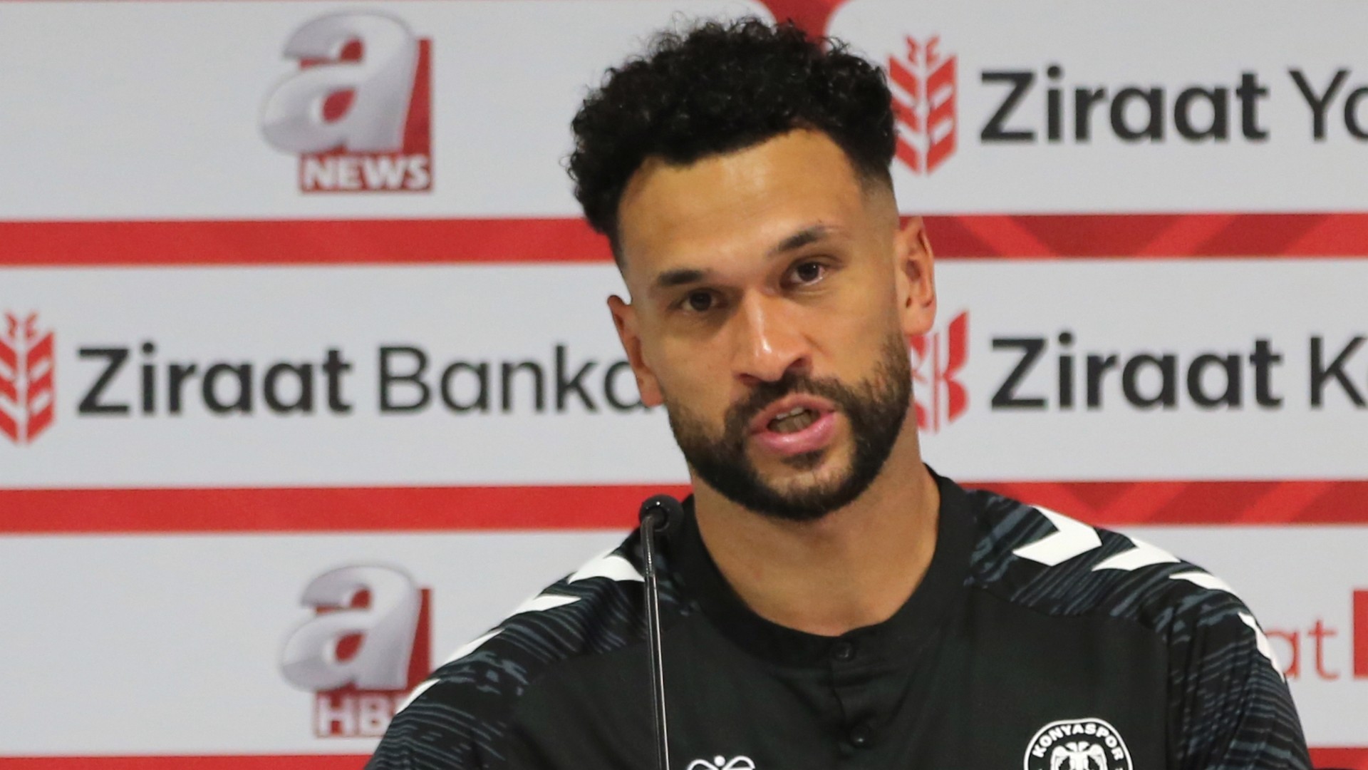 Steven Caulker internette iş arıyor
