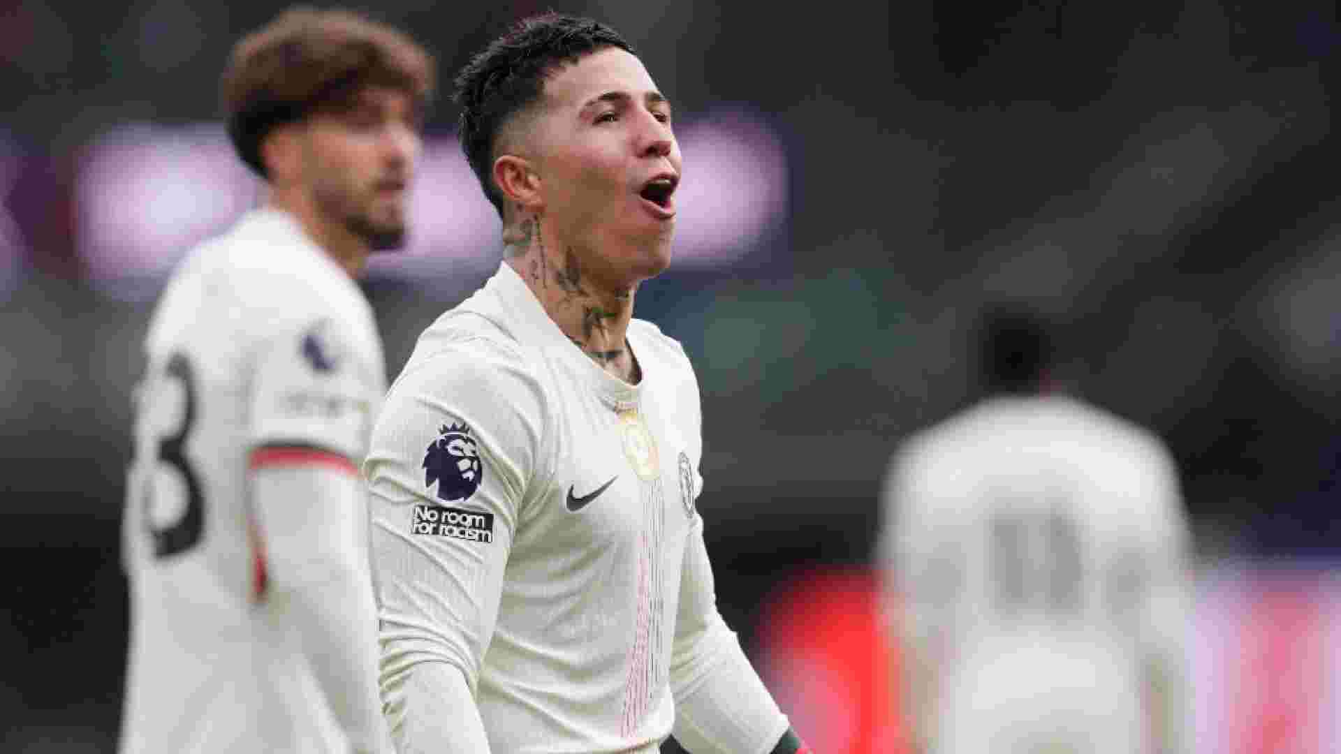 Enzo Fernandez quitte Chelsea et rejoint Manchester City pour un montant record