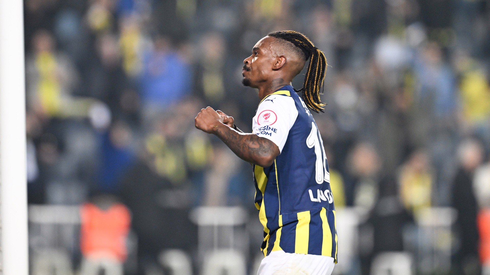 Bursaspor, Henrique'yi kadrosuna kattı