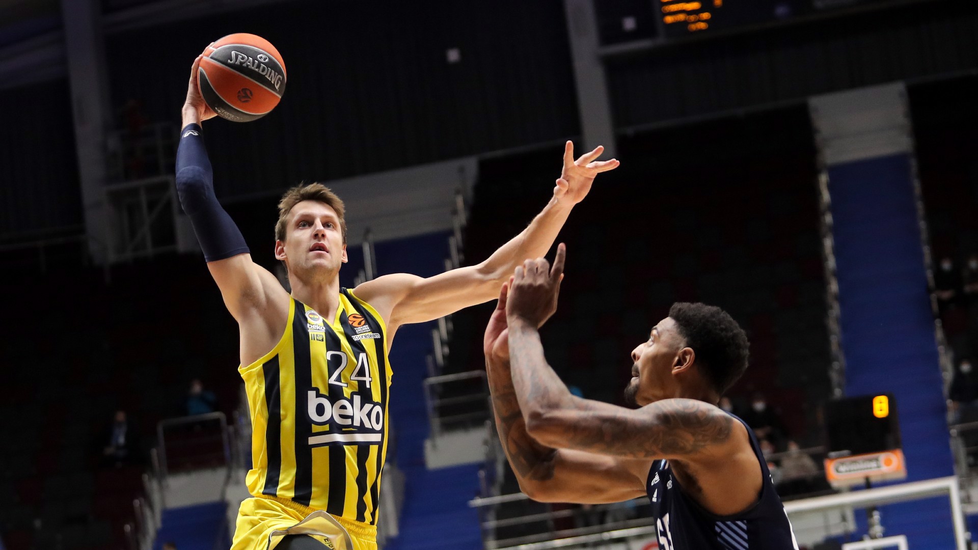 ÖZET: Vesely zaferi getirdi
