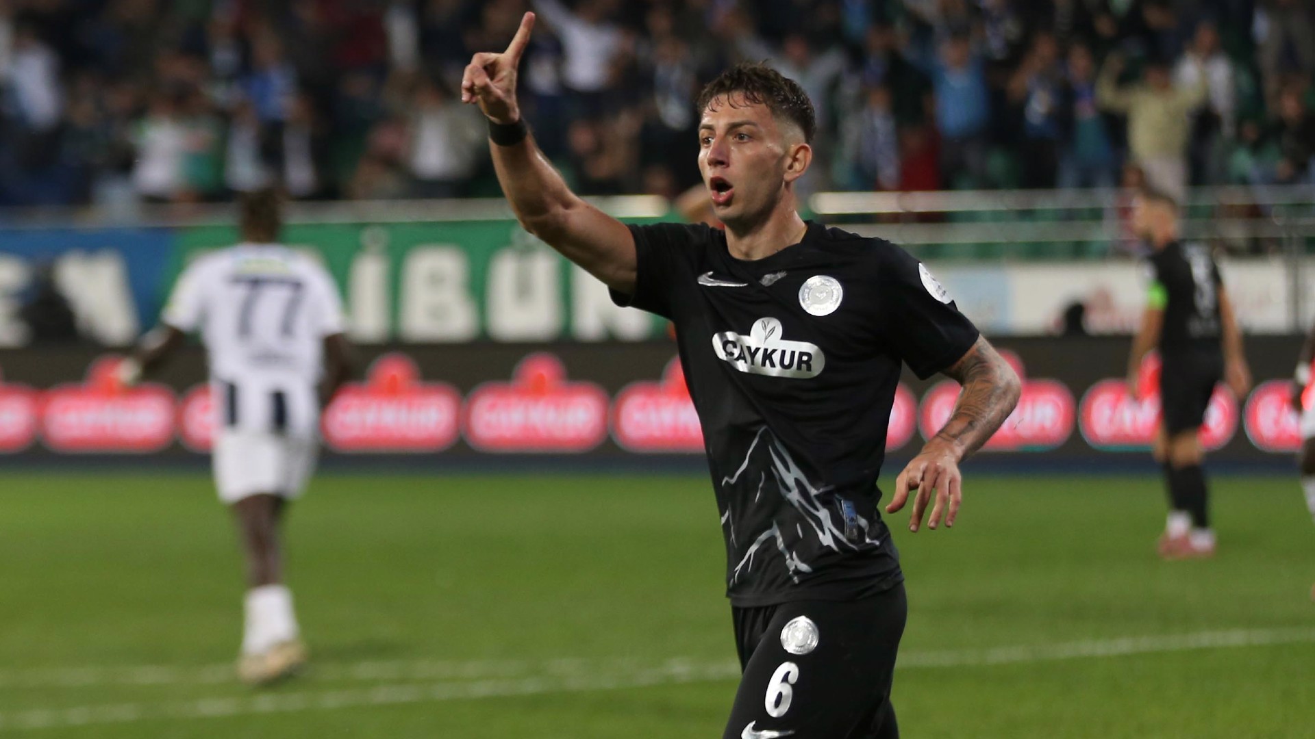 Rizespor, Papanikolaou ile yollarını ayırdı