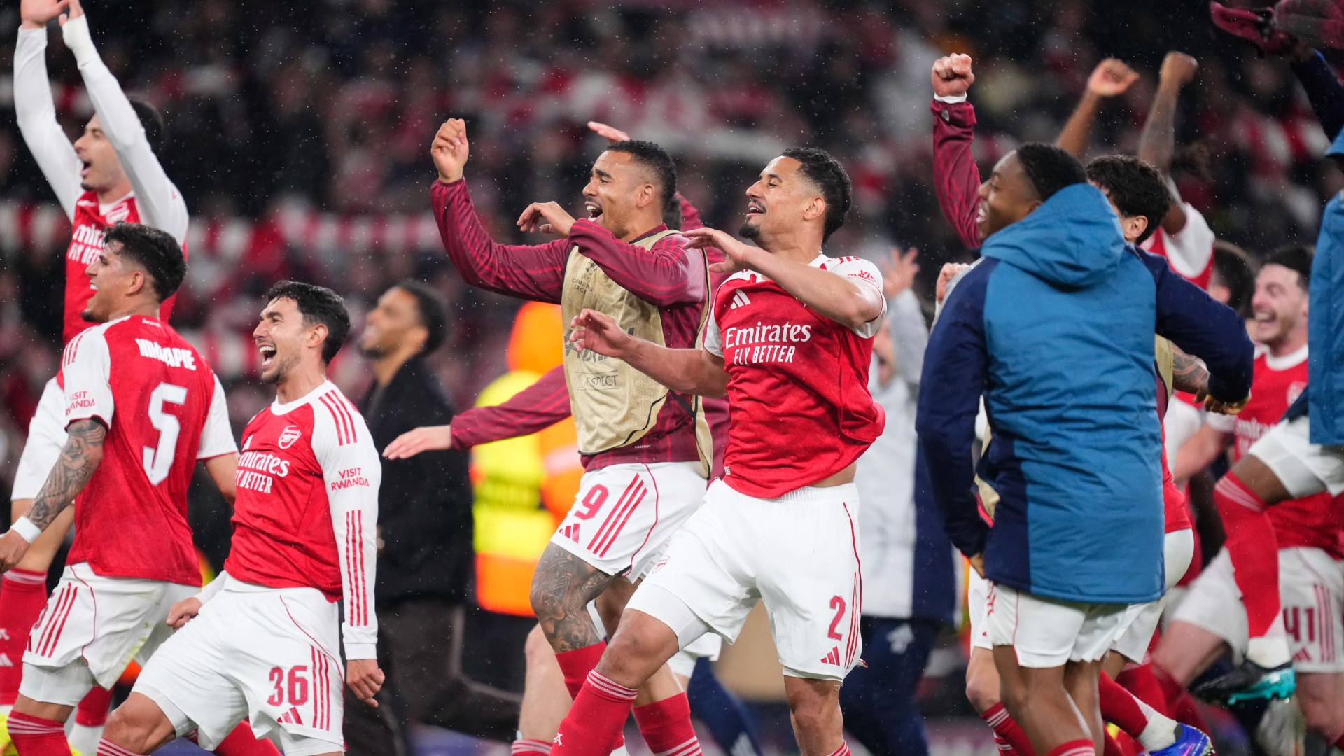 Arsenal 20 yıl sonra finalde