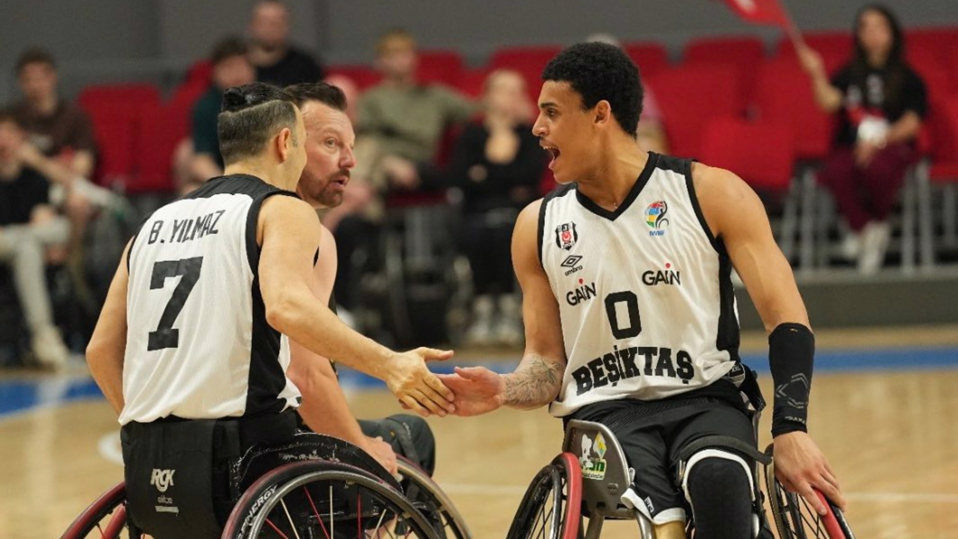 Beşiktaş, EuroCup 3'te şampiyon