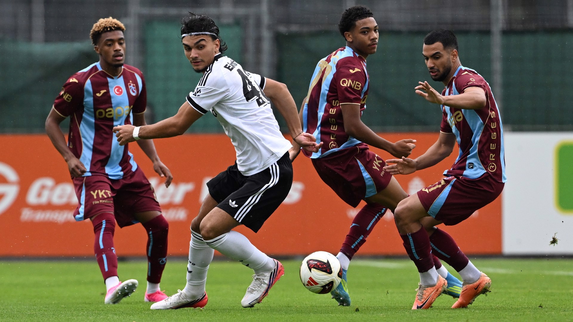 Trabzonspor, Frankfurt'a mağlup
