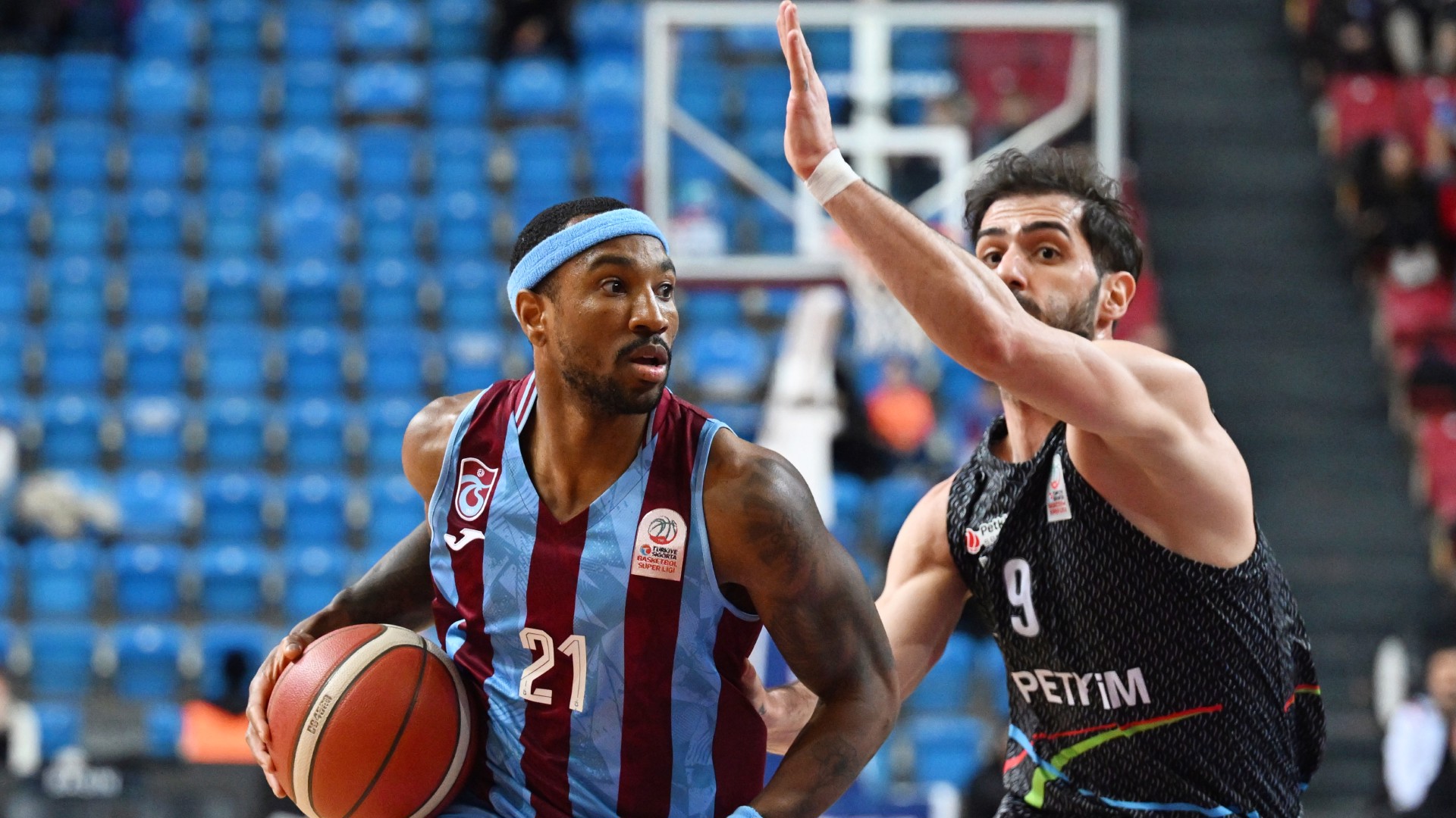 Aliağa Petkimspor, Trabzonspor'u yendi