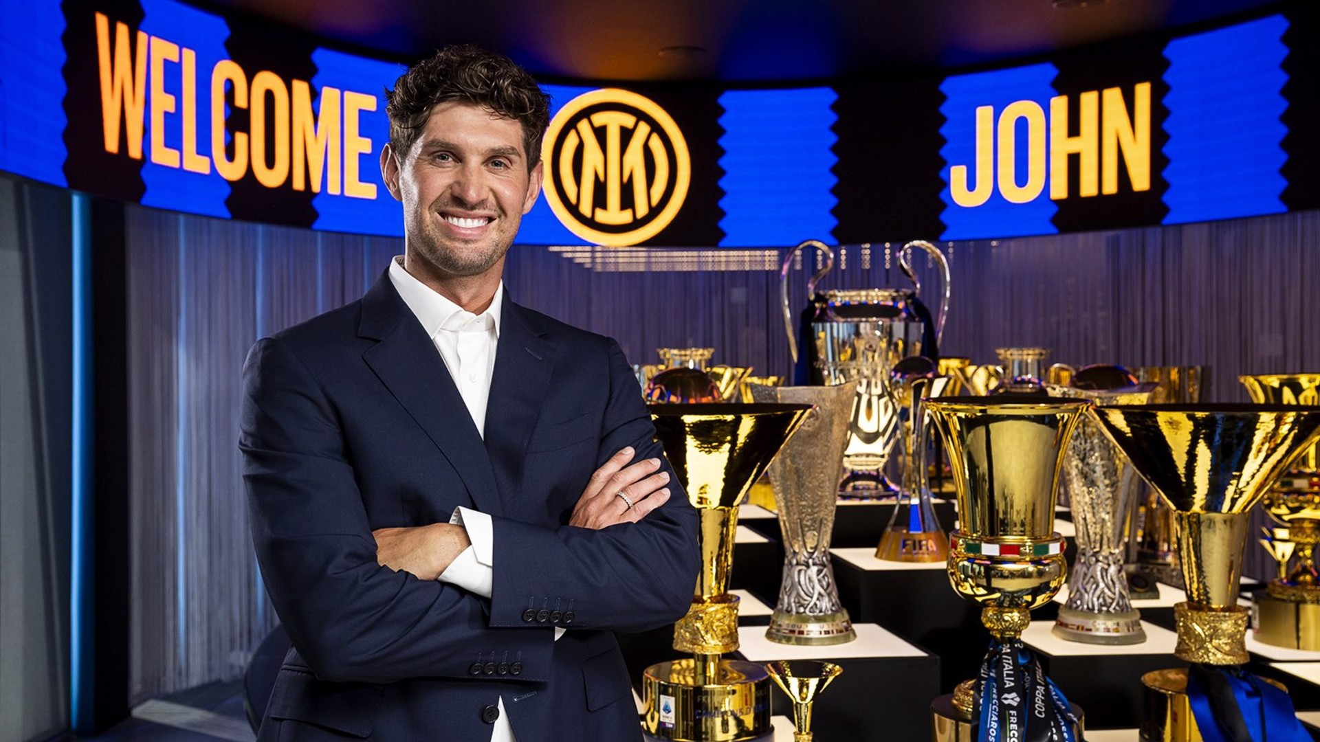 Inter, John Stones'u duyurdu