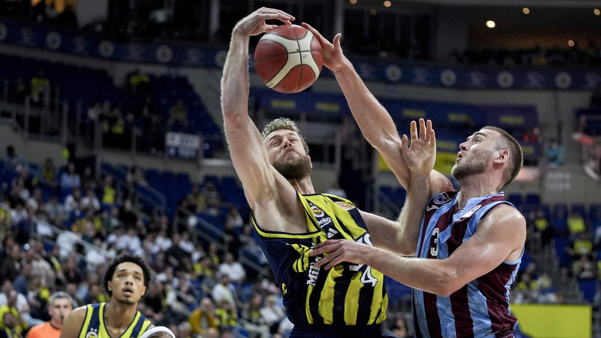 Fenerbahçe Beko, Trabzonspor’u mağlup etti