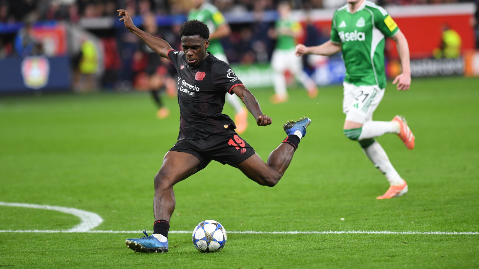 Beşiktaş, Poku'yu duyurdu