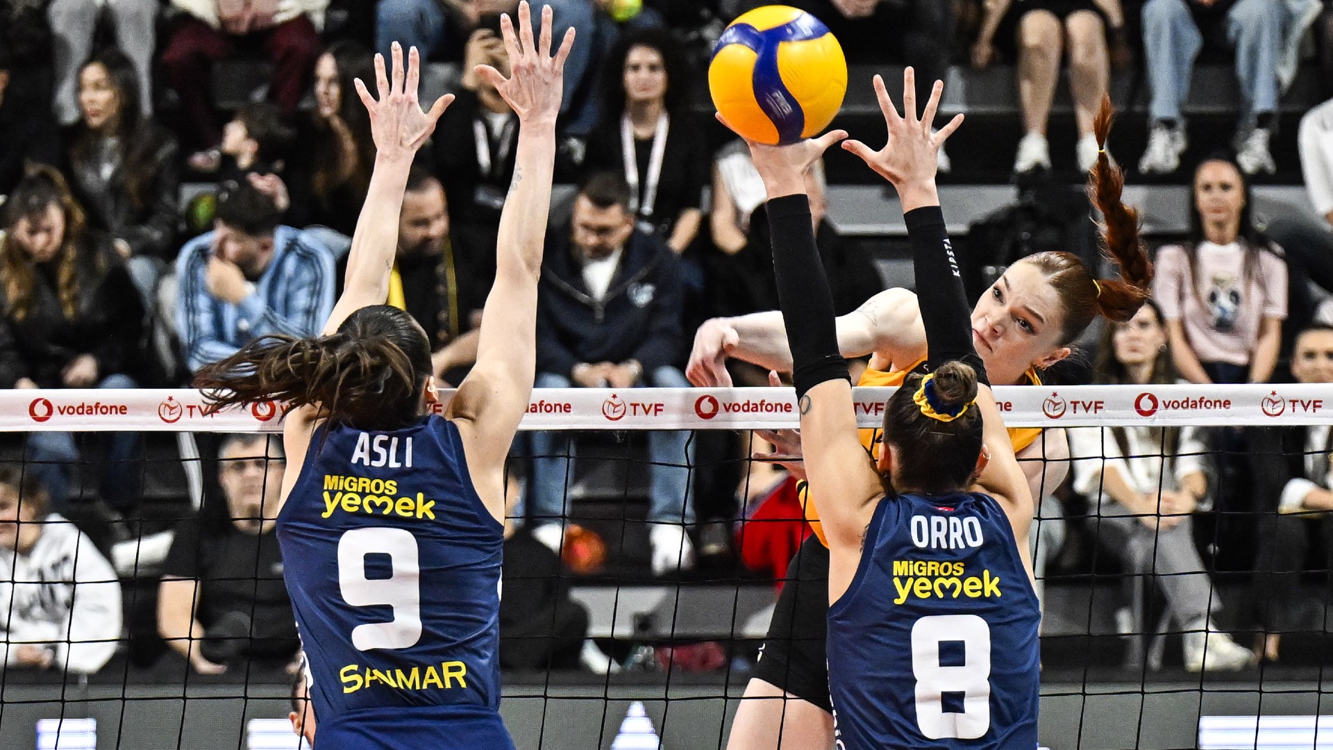 VakıfBank - F.Bahçe Medicana