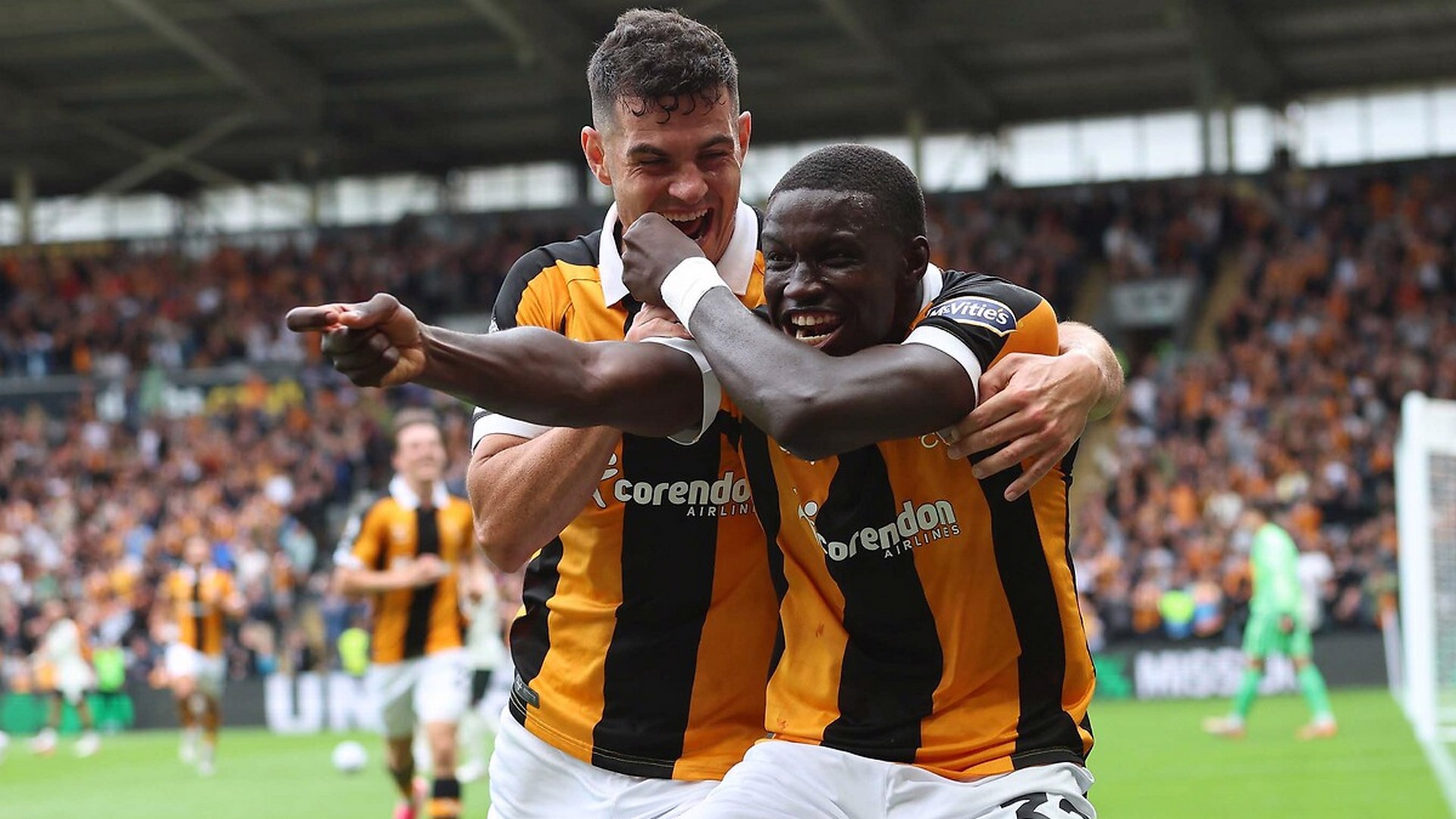 Hull City 2'de 2 yaptı