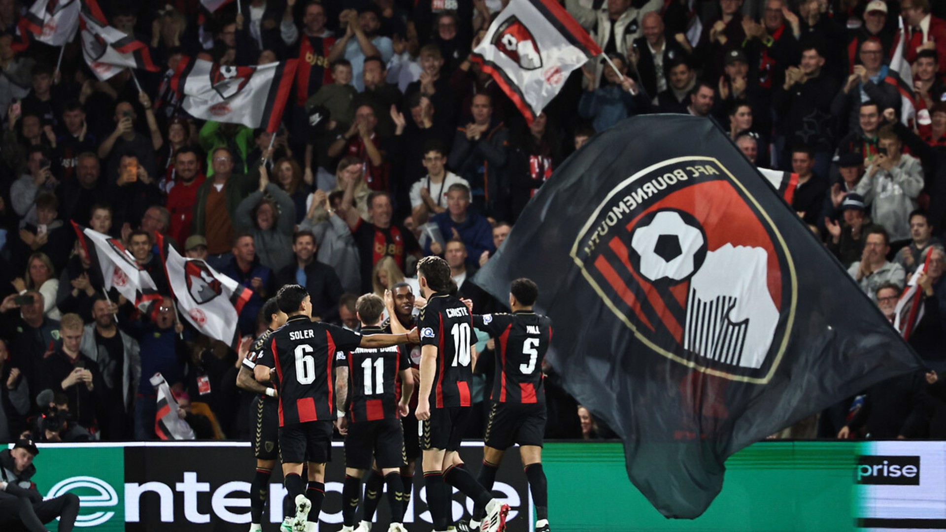 Bournemouth, Milan'ı 3 golle geçti