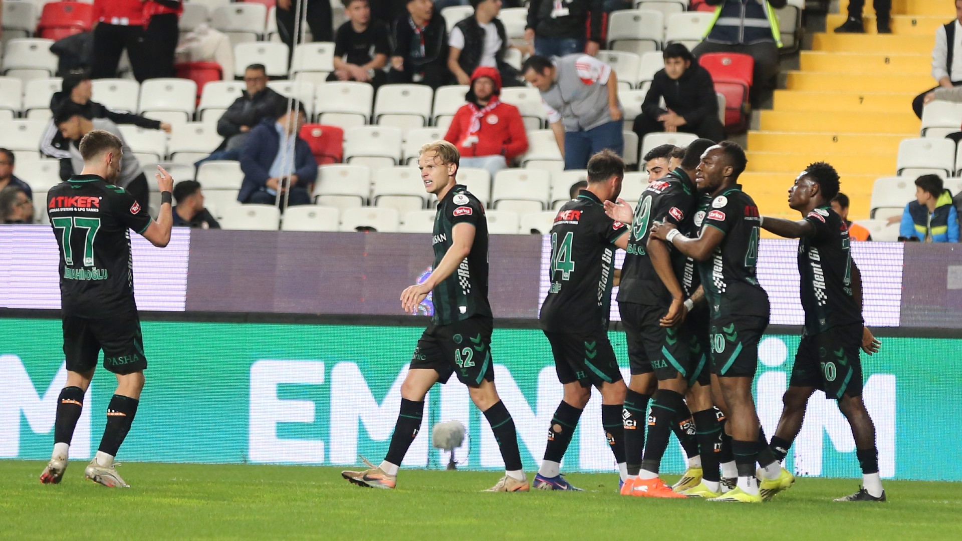 Konyaspor, deplasmanda galip