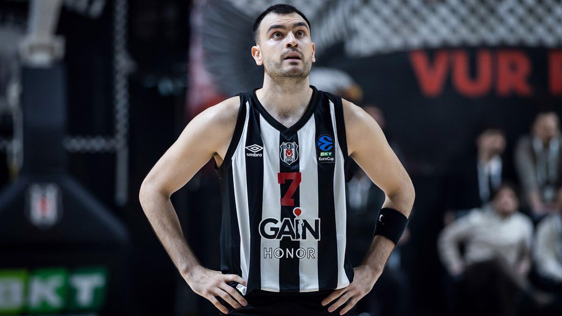 Yiğit Arslan, Beşiktaş'a veda etti