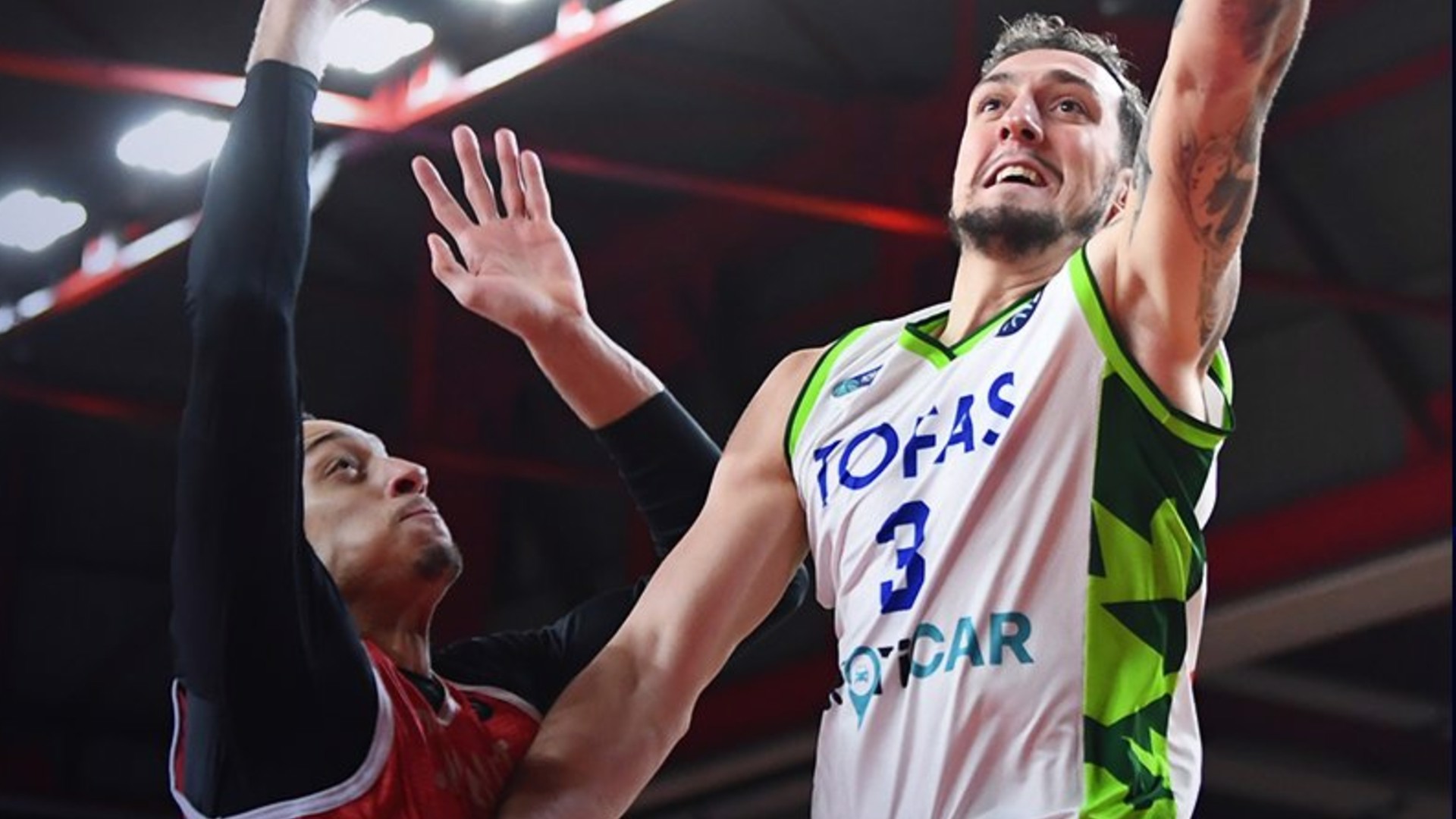 Tofaş, AEK'e mağlup oldu