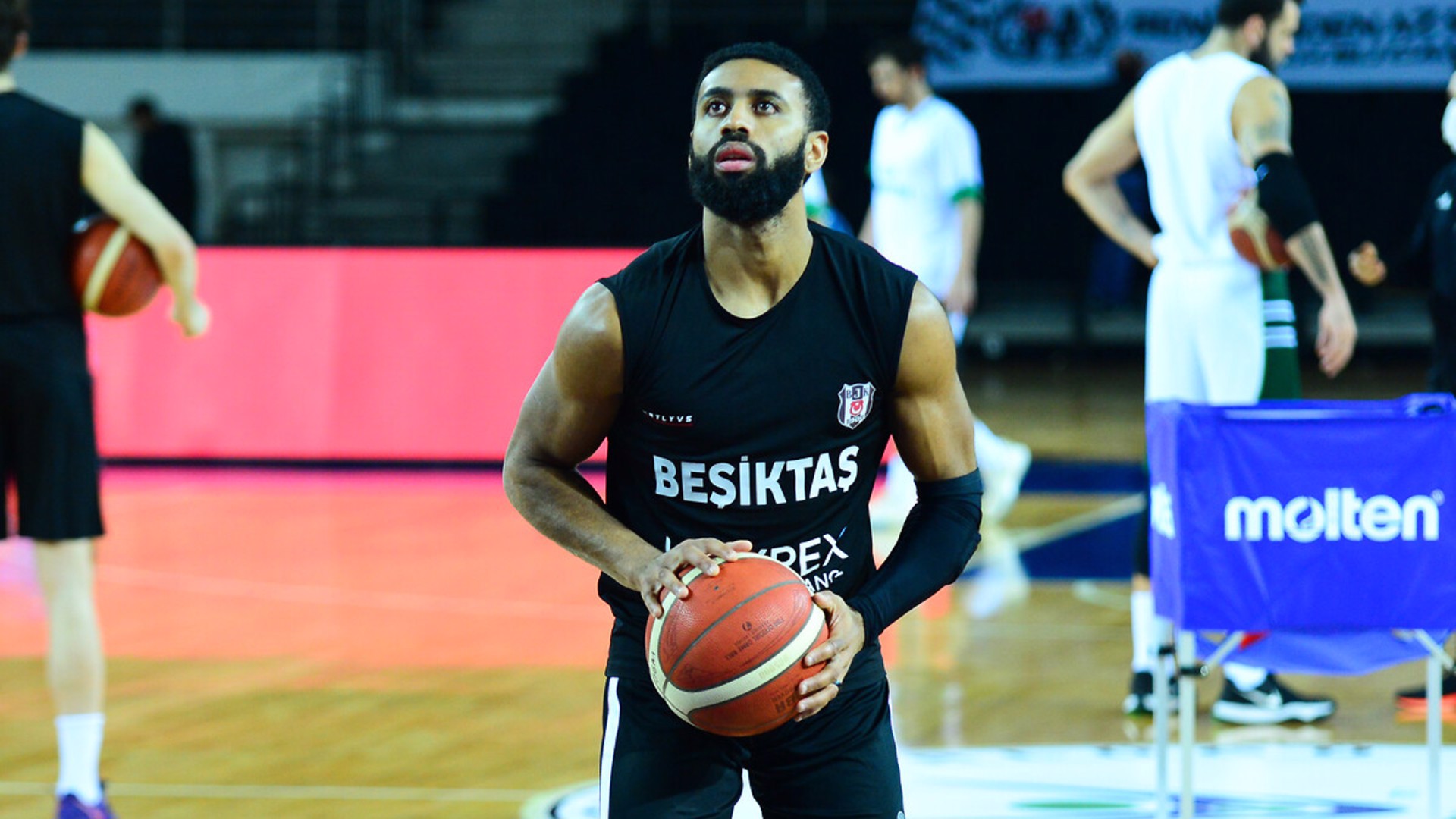 Blackmon, Pınar Karşıyaka'da