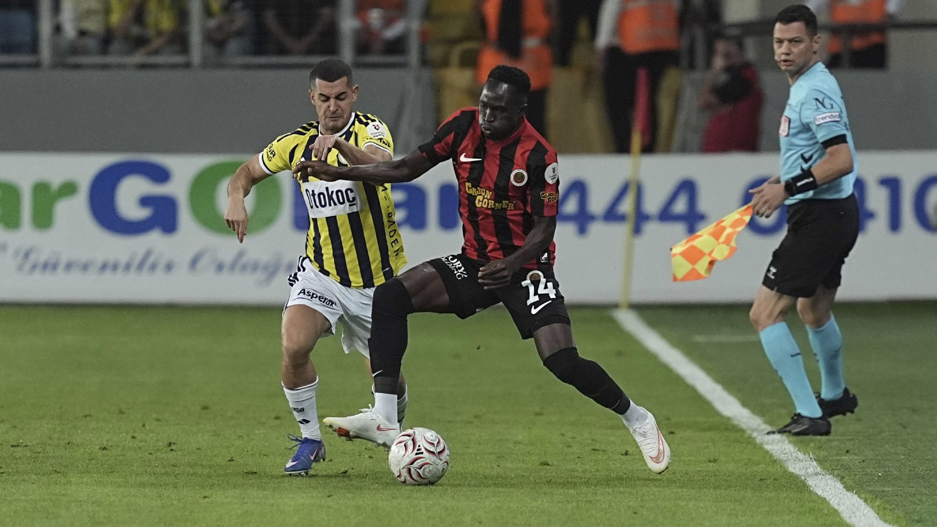 Fenerbahçe, Ankara'da mağlup