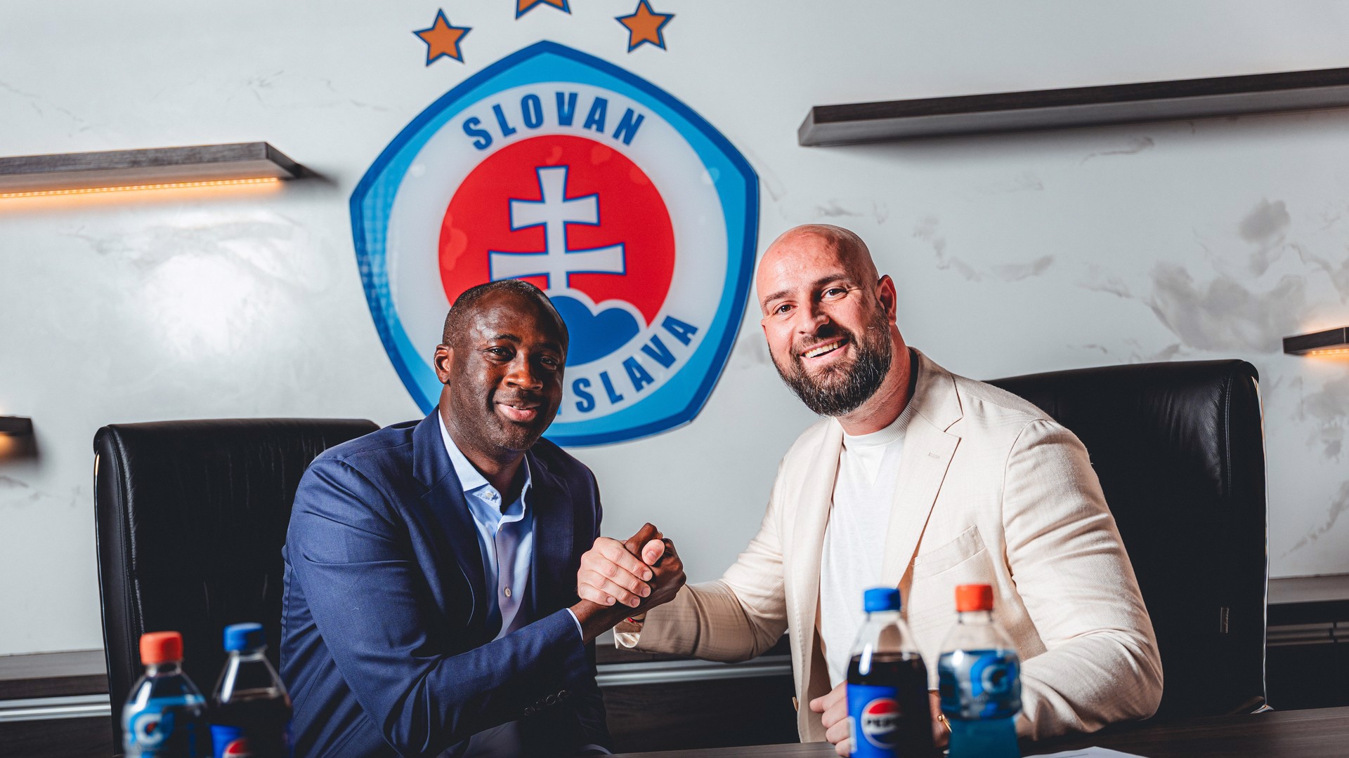 Toure, Bratislava'nın başına geçti