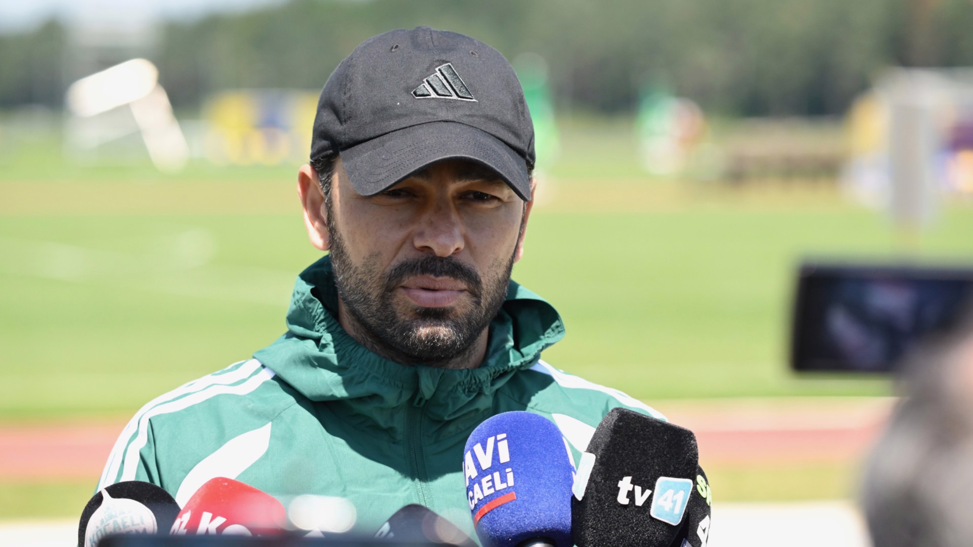"Transfer için çaba sarf ediyoruz"