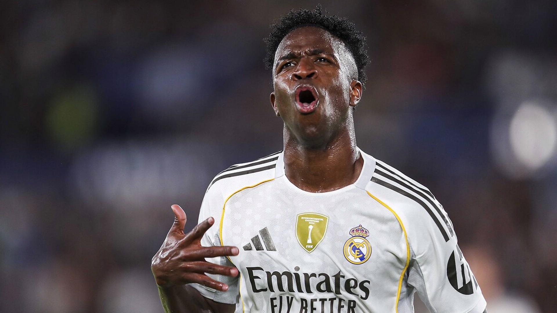 Real Madrid, Vinicius Jr'la güldü