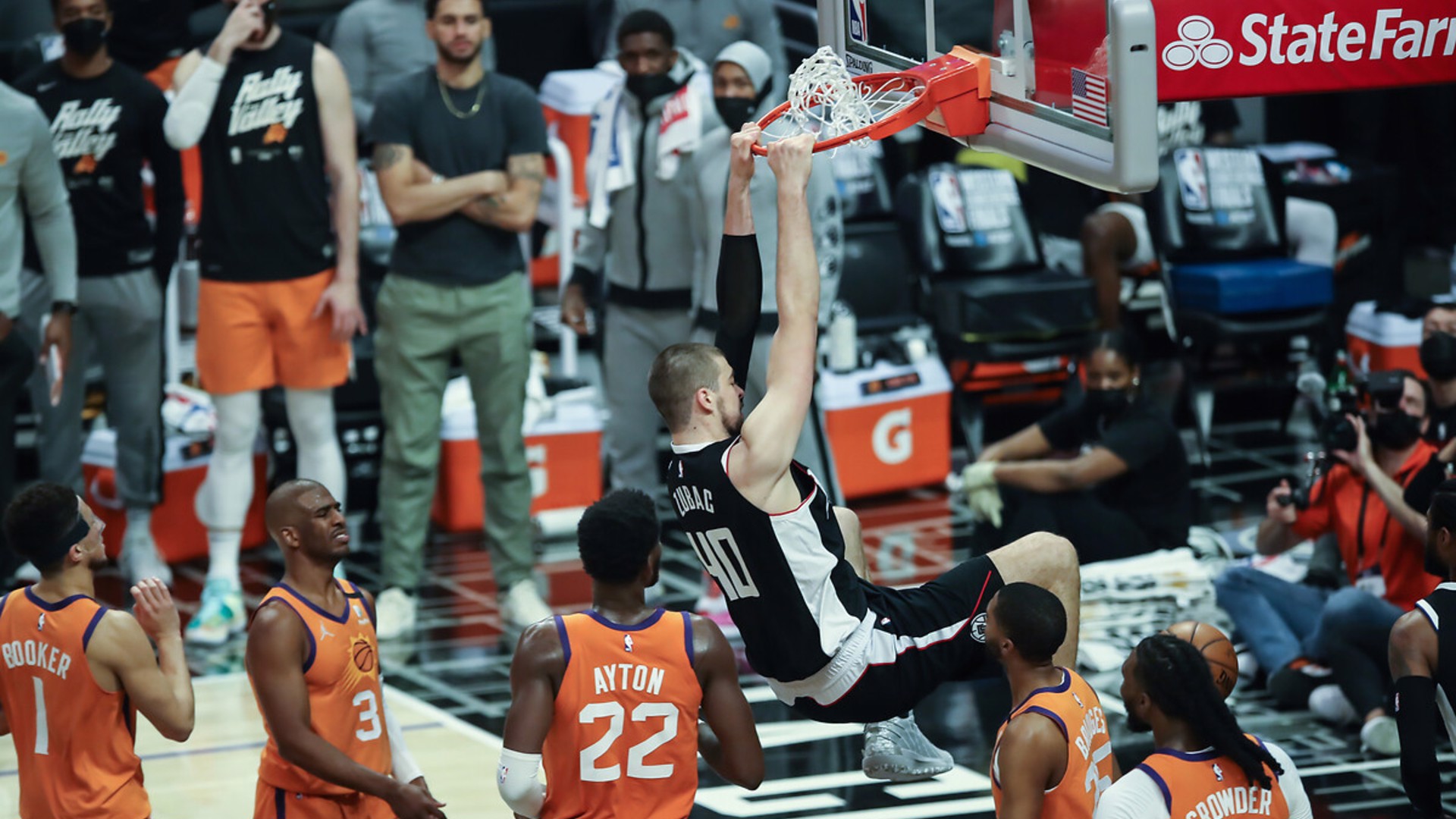 Clippers seriye tutundu