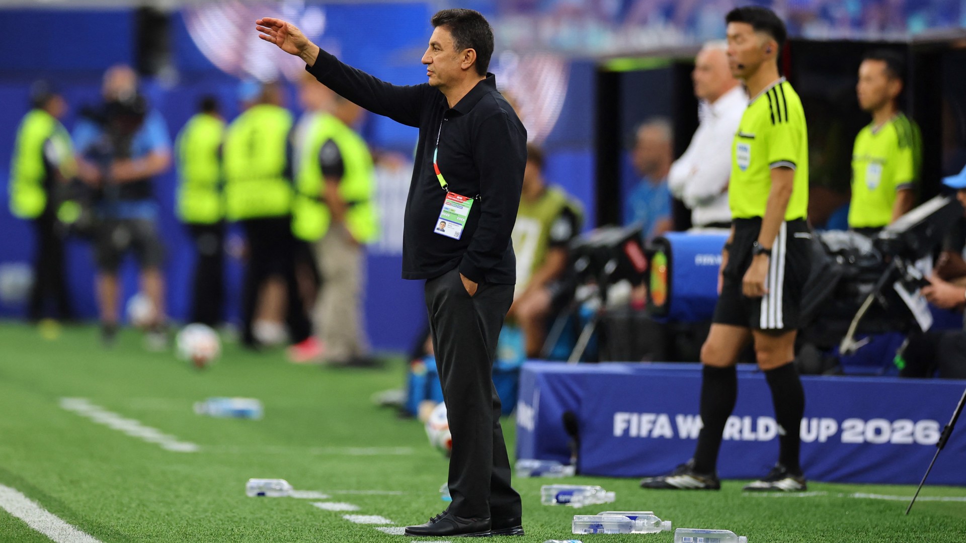 Le sélectionneur iranien estime que son équipe est "opprimée"
