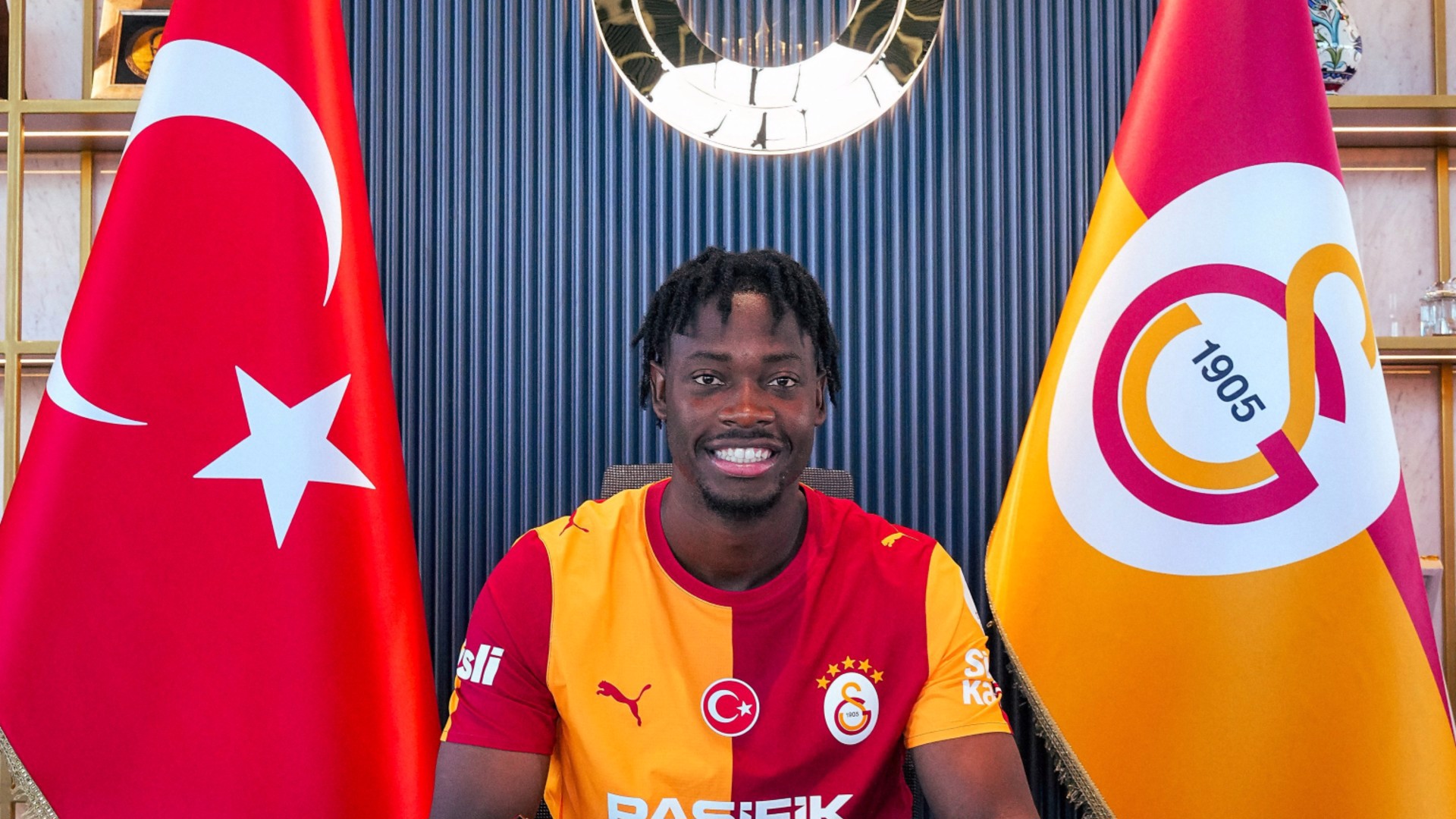"Büyük zaferlere imza atacağıma inanıyorum"