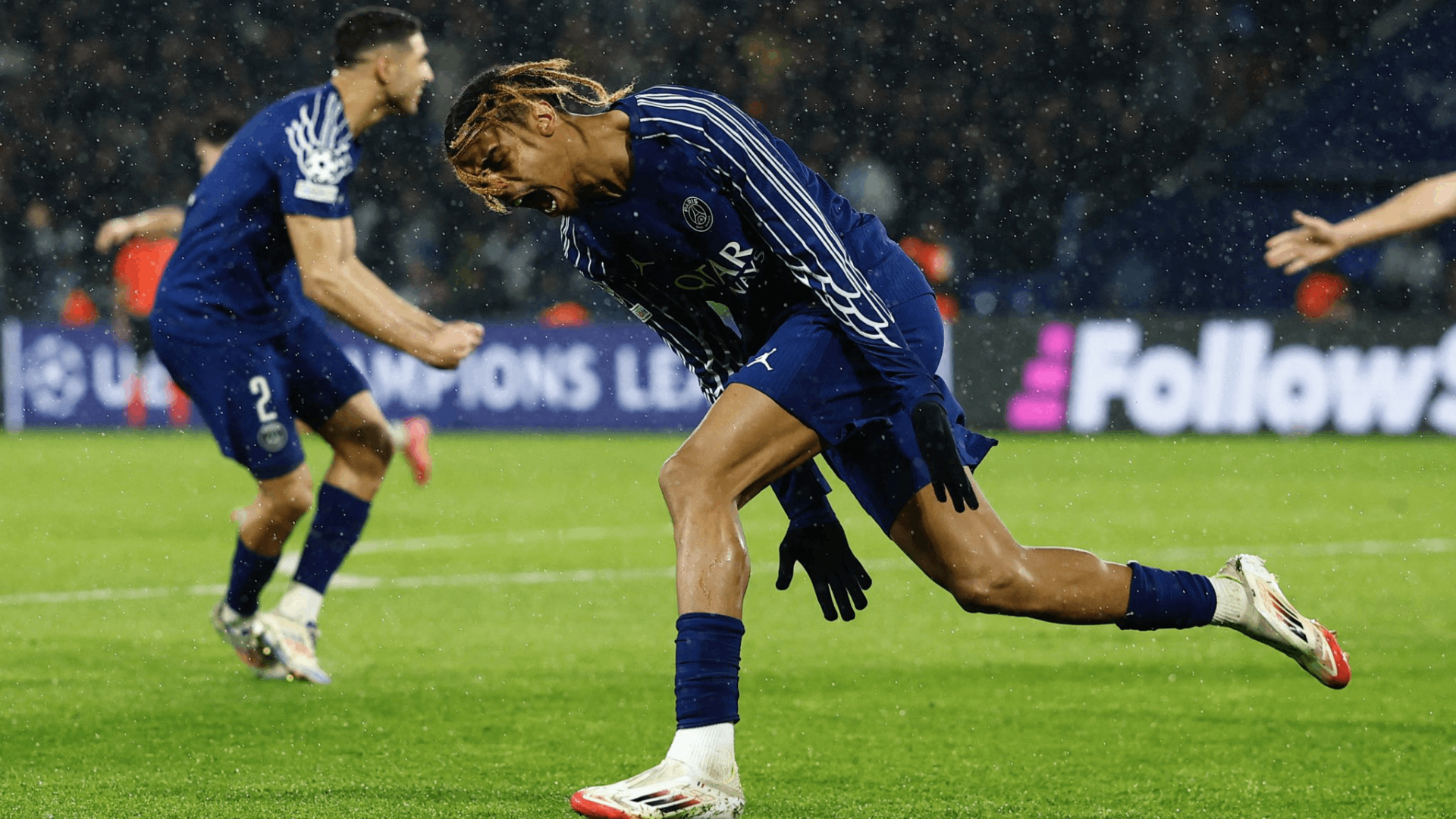 Paris arrache la victoire contre Manchester City 