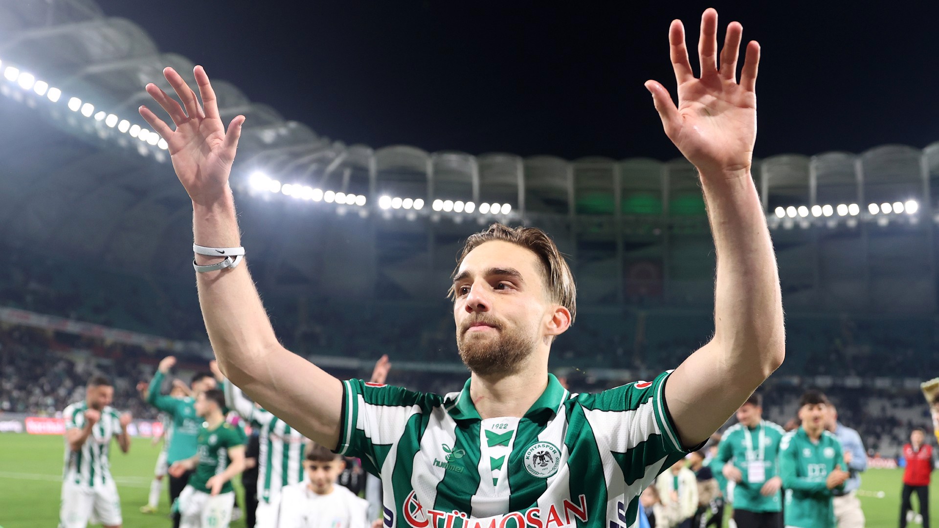 İspanyollar, Berkan'ın peşinde