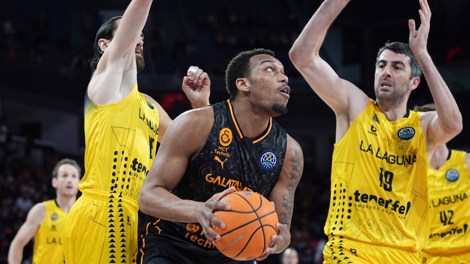 G.Saray MCT, çeyrek finalde Avrupa’ya veda etti