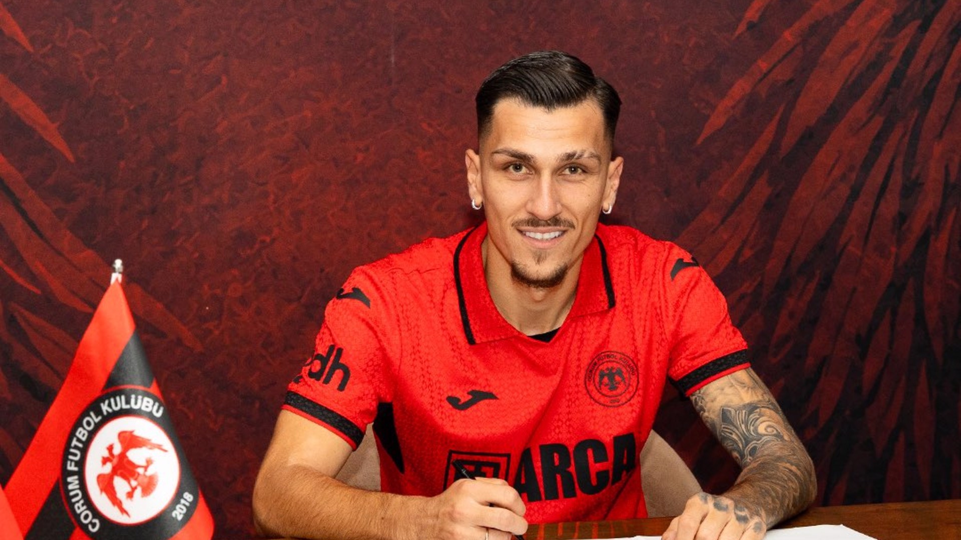 Arca Çorum FK, Alexandros Kyziridis'i renklerine bağladı