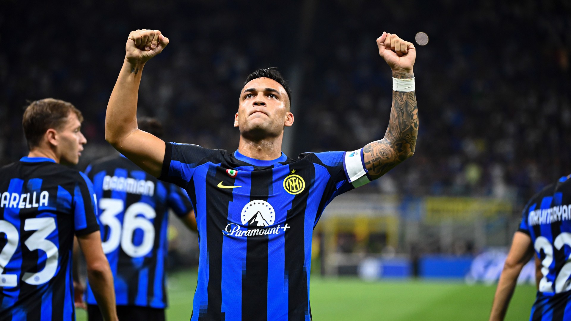 Barcelona'nın gündemi Martinez