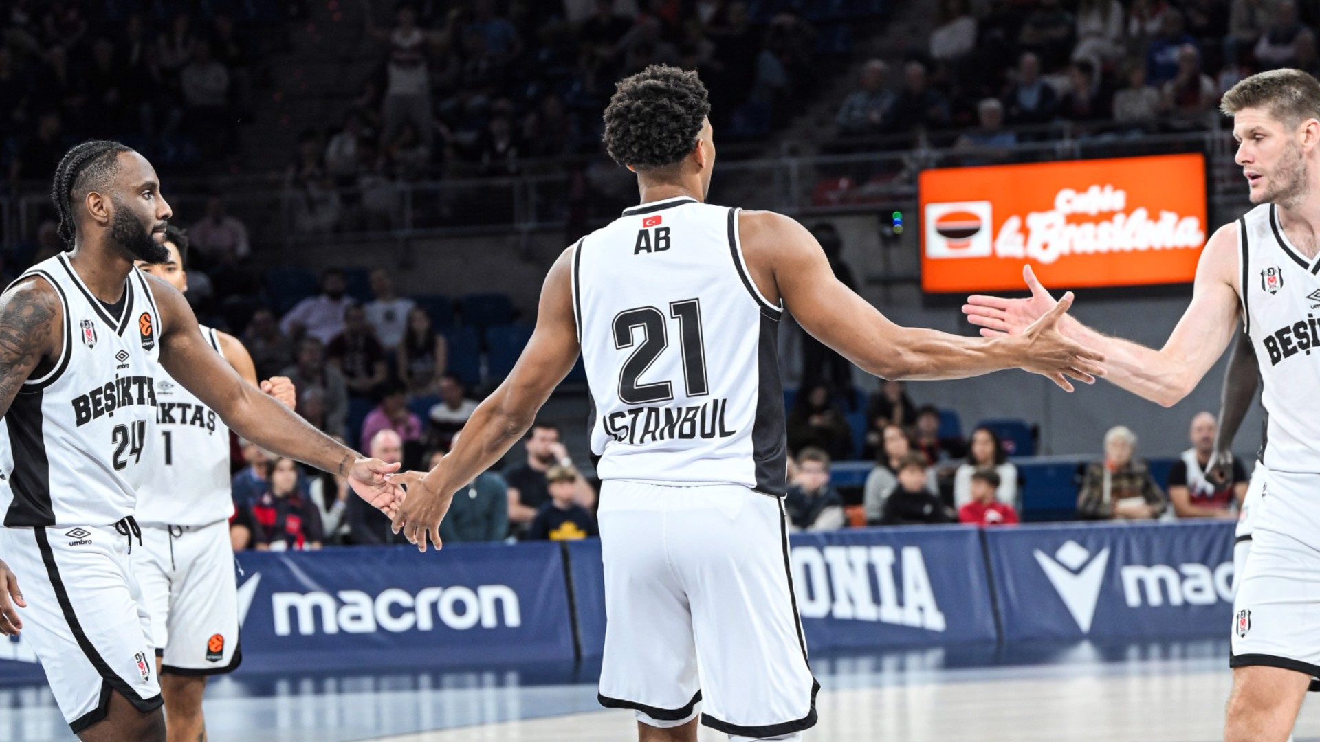 Beşiktaş deplasmanda galip