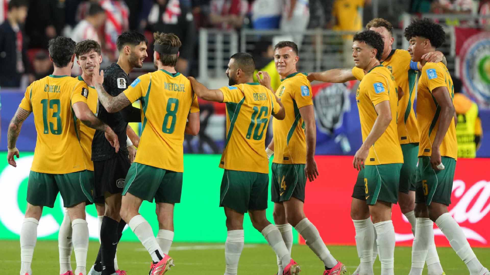 L'Australie se qualifie pour les 16e de...