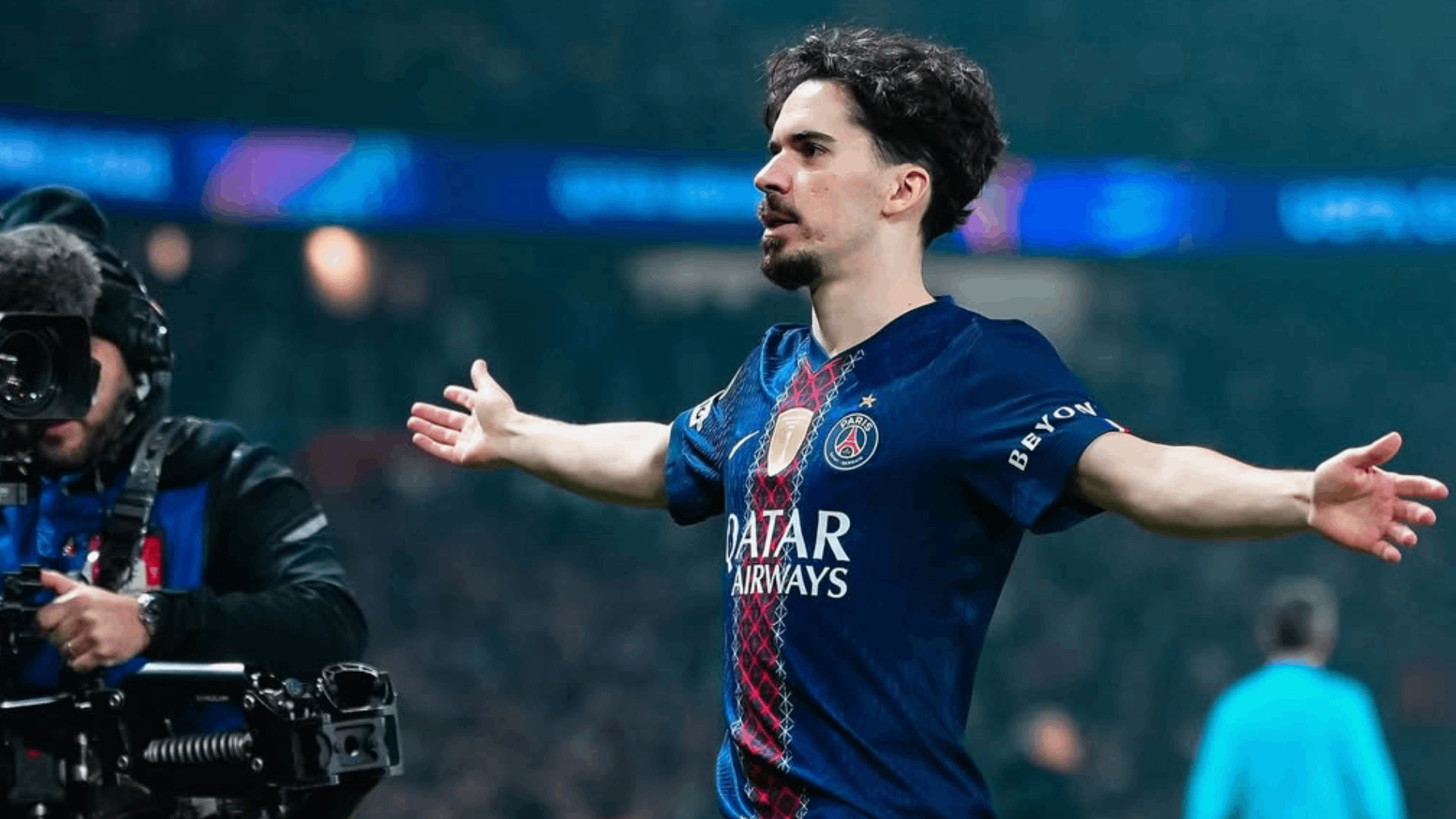 Paris rate la qualification pour les 8es de finale et file en barrages