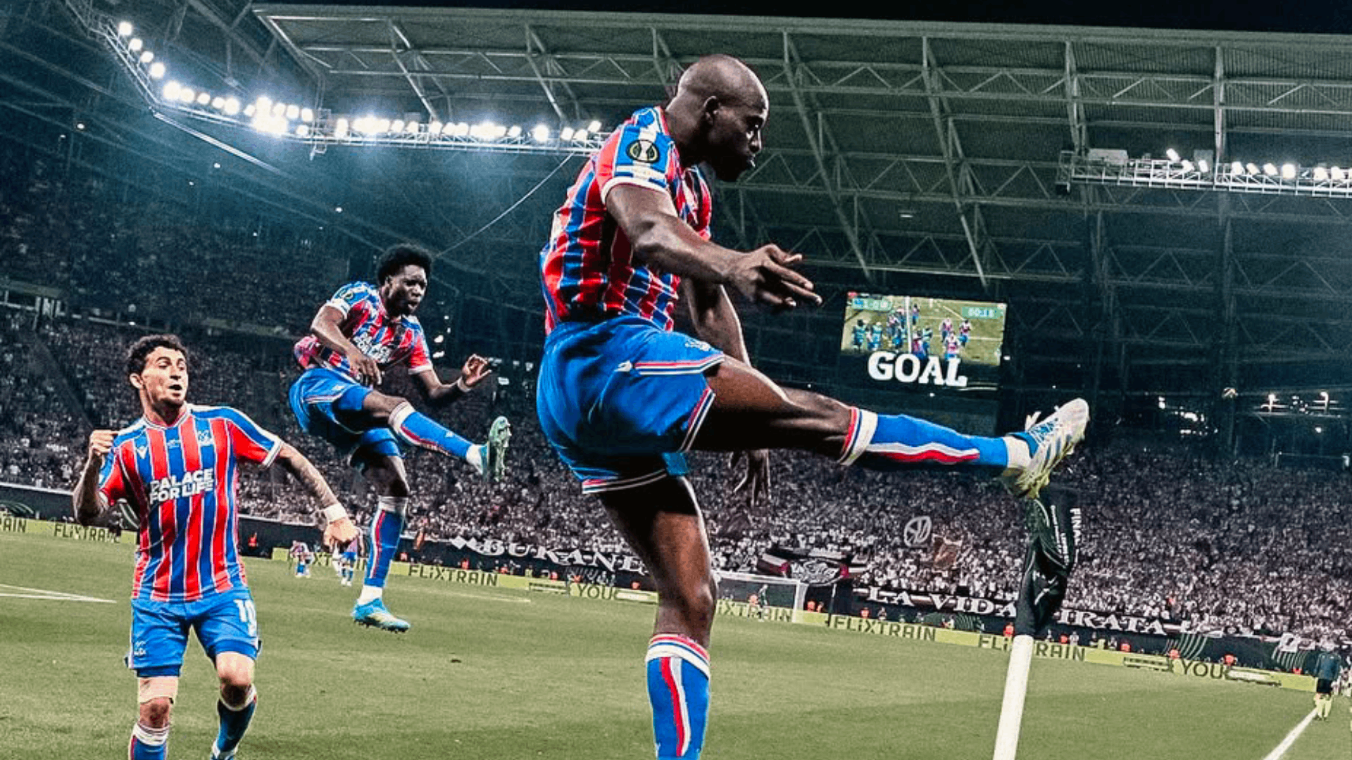 Crystal Palace s'offre son premier titre européen