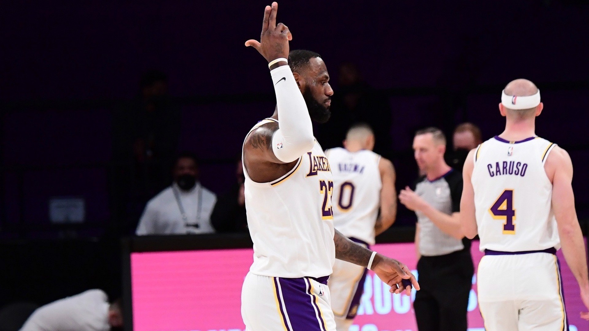 LeBron'un kariyerinde bir ilk