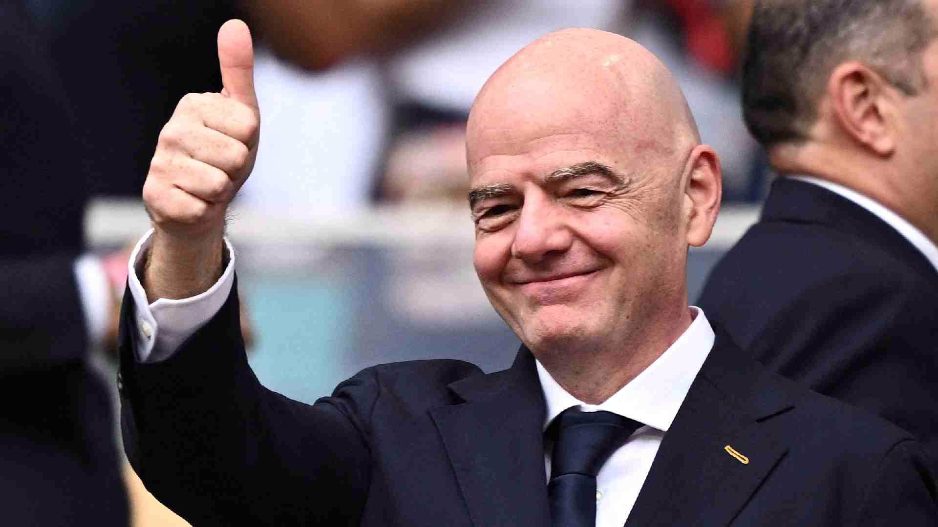 La FIFA discutera d'une éventuelle expansion du Mondial cette édition, dit Infantino