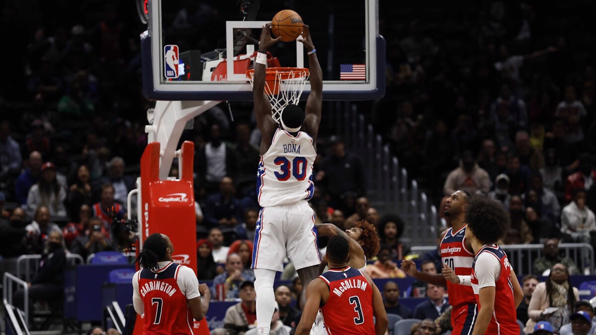 Philadelphia 76ers 4'te 4 yaptı