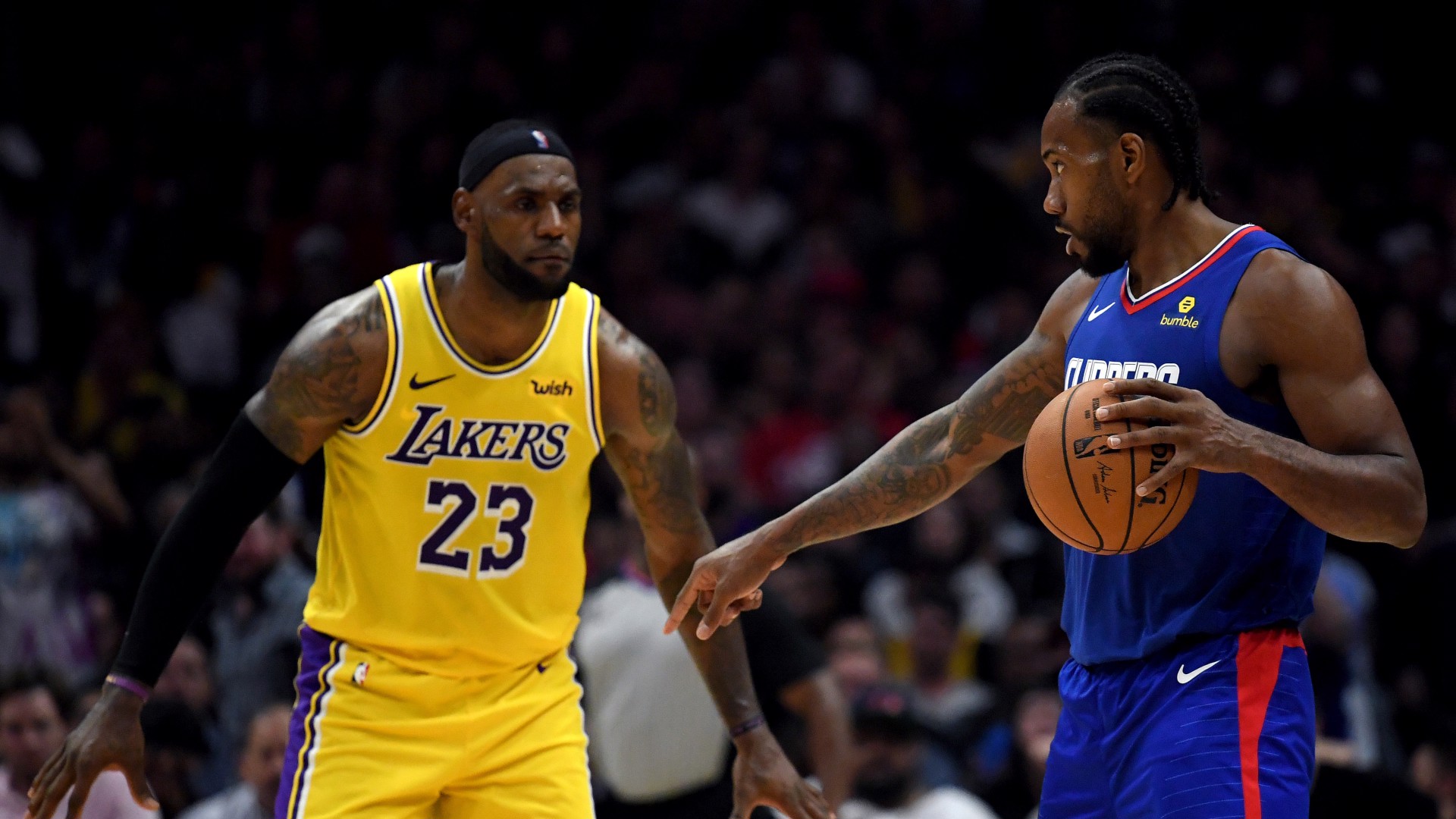 NBA'de Los Angeles derbisi ertelendi