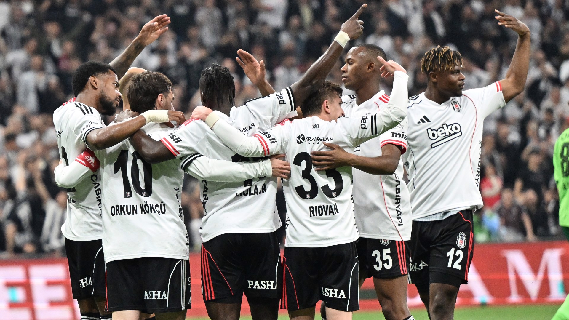 Beşiktaş’ın kamp kadrosu belli oldu