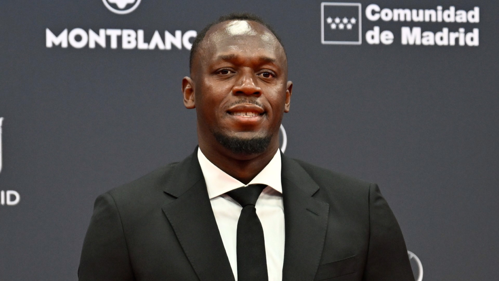Usain Bolt sahalara dönüyor