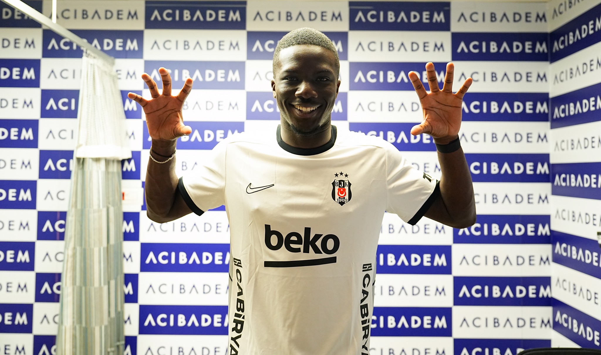 Ouattara sağlık kontrolünden geçti