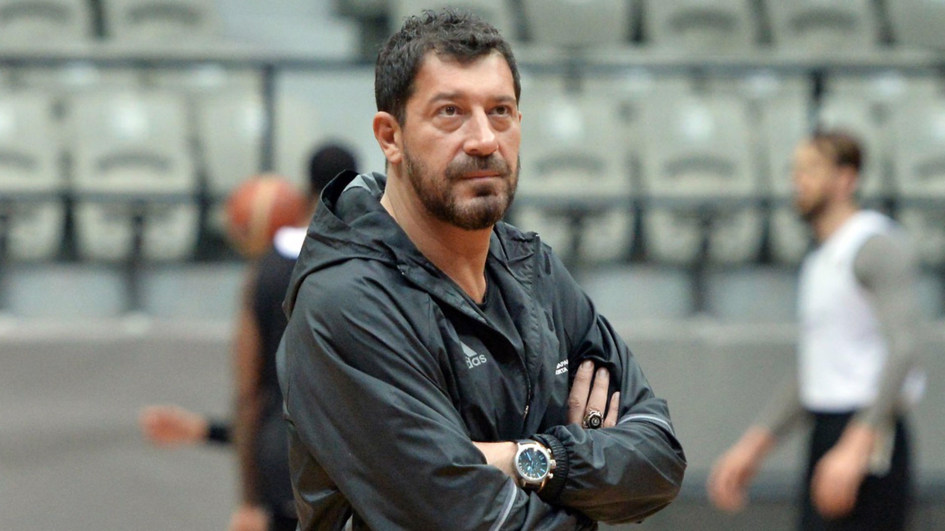 Ufuk Sarıca, Larkin ve Wilbekin arasında tercih yapacak
