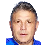 İlhan Özer