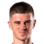 photo Mackenzie Strachan